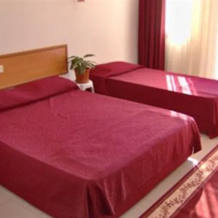 Hotel Nazar Garden 2*